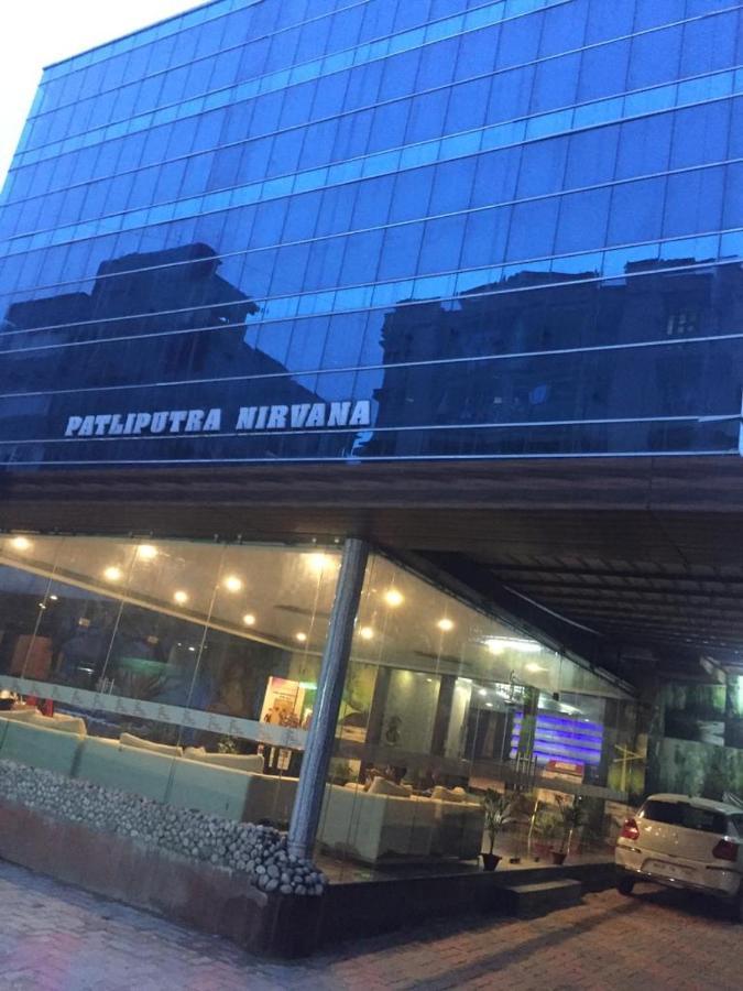 Hotel Patliputra Nirvana Патна Екстериор снимка